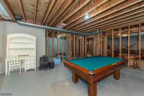 37 Thomas Terrace Wayne NJ 07470