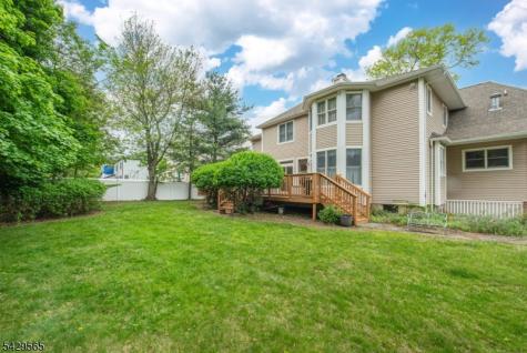 37 Thomas Terrace Wayne NJ 07470