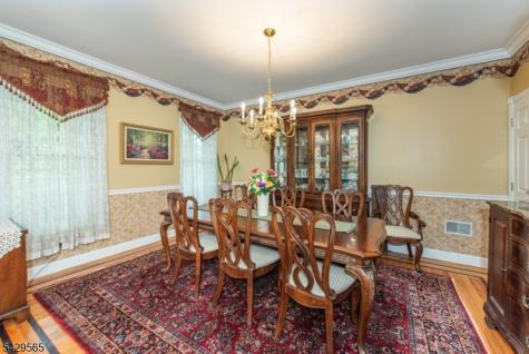 37 Thomas Terrace Wayne NJ 07470