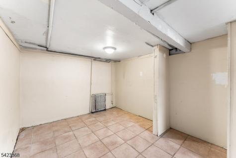 61 Jackson Street South River NJ 08882