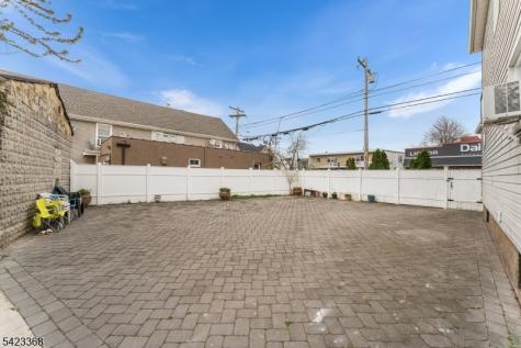 61 Jackson Street South River NJ 08882
