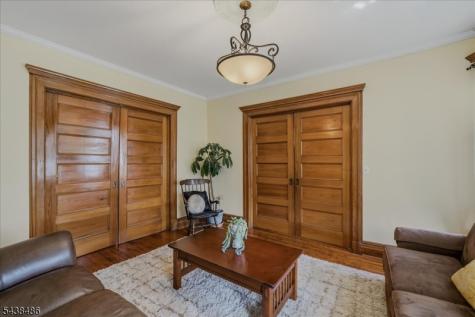 42 Rossmore Place Belleville NJ 07109
