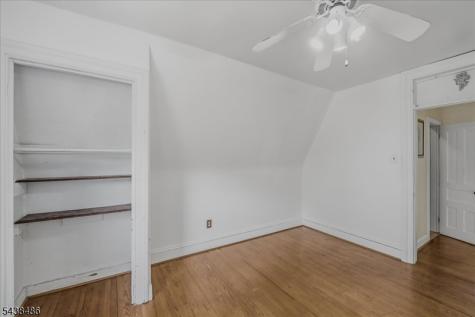 42 Rossmore Place Belleville NJ 07109