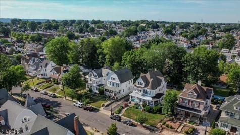 42 Rossmore Place Belleville NJ 07109