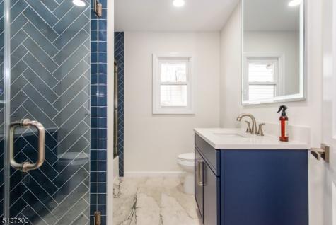 38 Mountainview Avenue East Orange NJ 07018