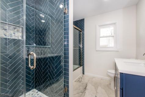 38 Mountainview Avenue East Orange NJ 07018
