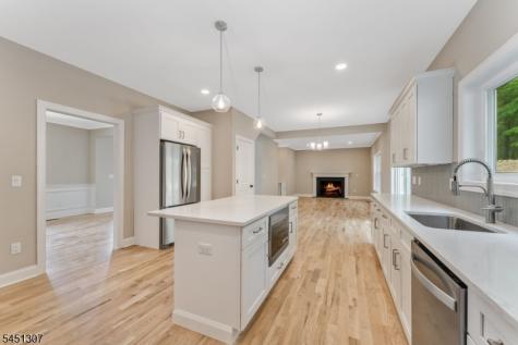 477 W Hill Road Lebanon NJ 08826