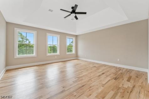 477 W Hill Road Lebanon NJ 08826