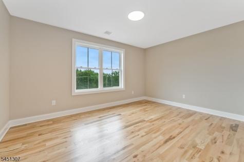 477 W Hill Road Lebanon NJ 08826