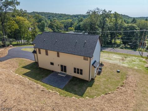 477 W Hill Road Lebanon NJ 08826