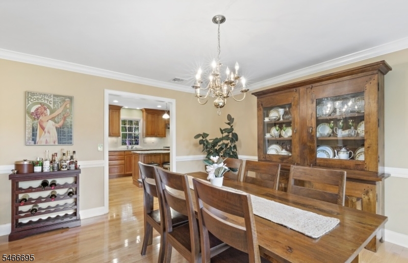 8 Stacy Lane Bernards NJ 07920