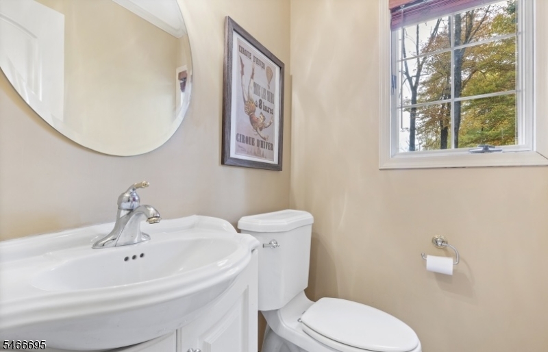 8 Stacy Lane Bernards NJ 07920