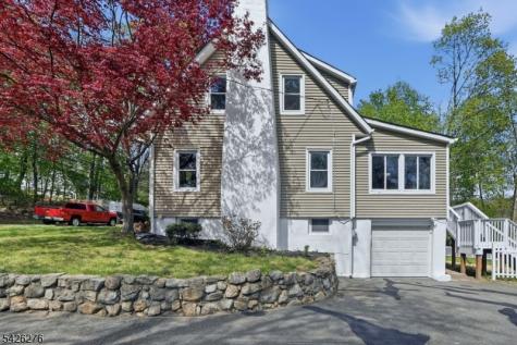 53 Brooklyn Road Stanhope NJ 07874