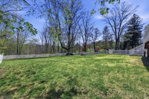 53 Brooklyn Road Stanhope NJ 07874