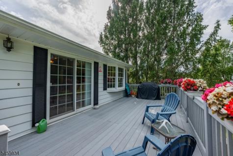 14 Jaclyn Drive East Hanover NJ 07936