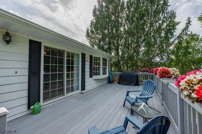 14 Jaclyn Drive East Hanover NJ 07936