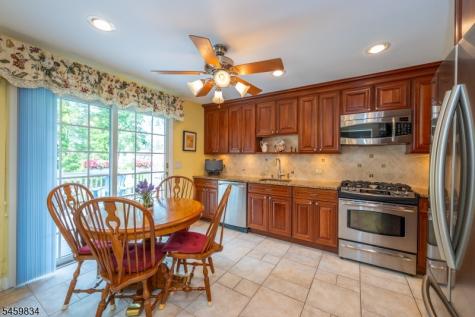 14 Jaclyn Drive East Hanover NJ 07936