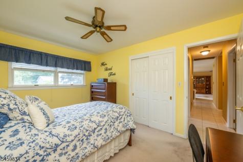 14 Jaclyn Drive East Hanover NJ 07936