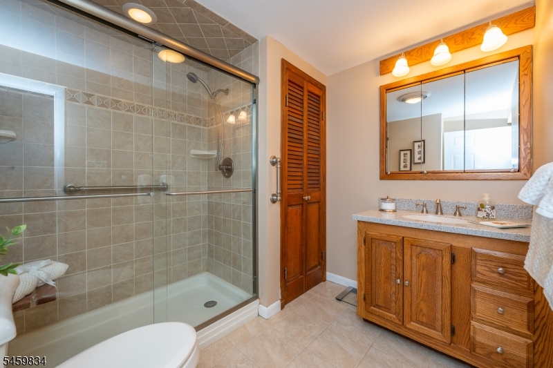 14 Jaclyn Drive East Hanover NJ 07936