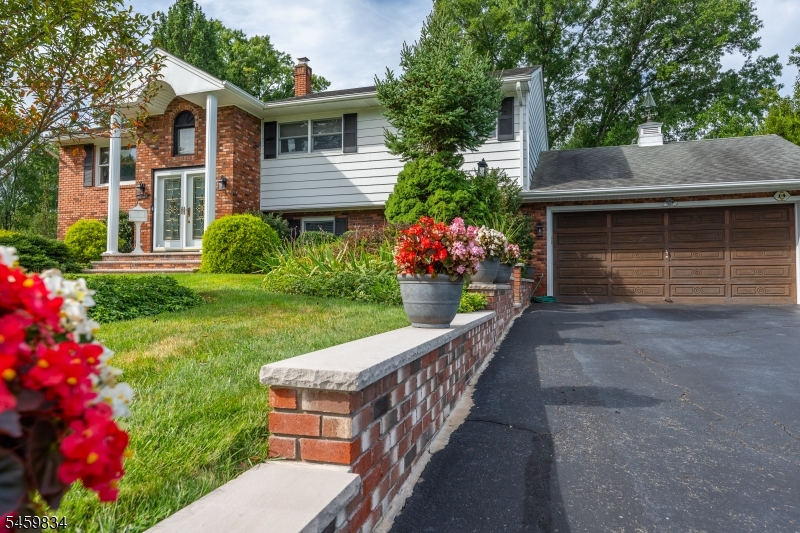 14 Jaclyn Drive East Hanover NJ 07936