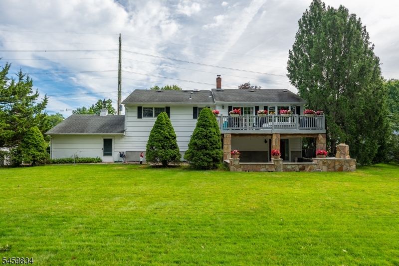 14 Jaclyn Drive East Hanover NJ 07936
