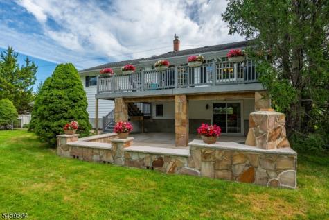 14 Jaclyn Drive East Hanover NJ 07936