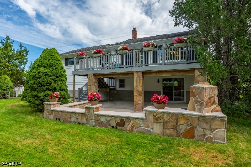 14 Jaclyn Drive East Hanover NJ 07936