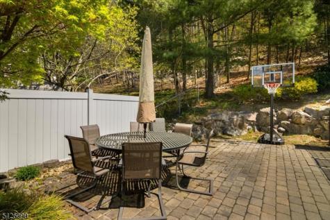 52 Molinari Drive Wanaque NJ 07465