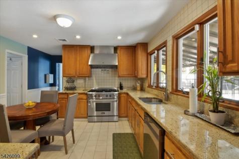 52 Molinari Drive Wanaque NJ 07465