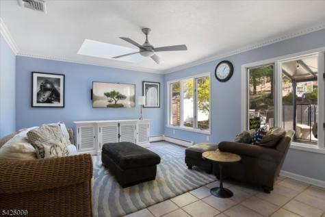 52 Molinari Drive Wanaque NJ 07465