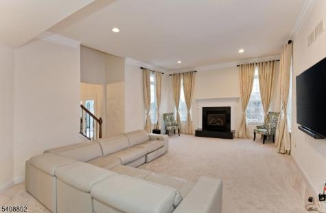 10 Raker Court Hillsborough NJ 08844