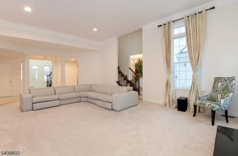 10 Raker Court Hillsborough NJ 08844
