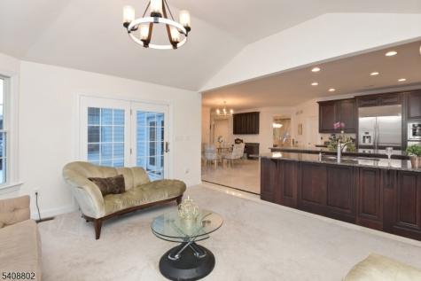 10 Raker Court Hillsborough NJ 08844
