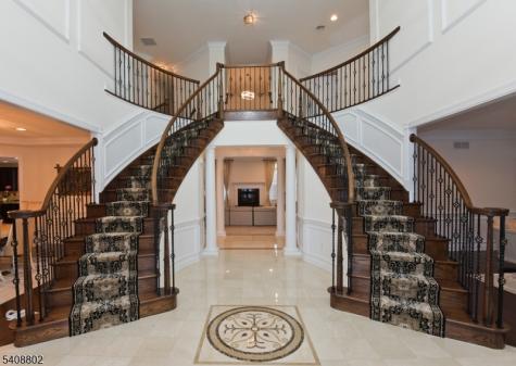10 Raker Court Hillsborough NJ 08844
