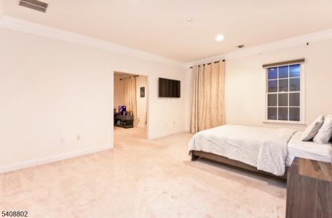 10 Raker Court Hillsborough NJ 08844