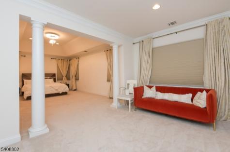 10 Raker Court Hillsborough NJ 08844