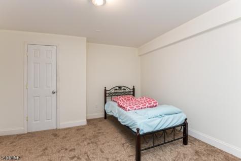 10 Raker Court Hillsborough NJ 08844
