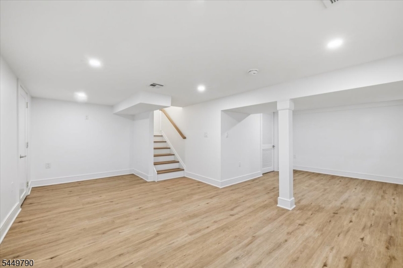 37 Congressional Parkway Livingston NJ 07039