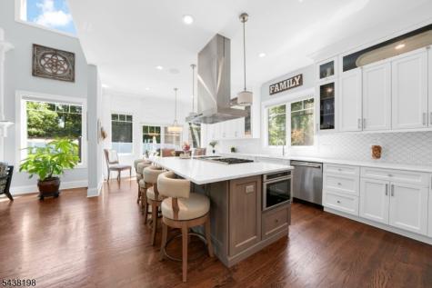 16 Schneider Lane Montville NJ 07045