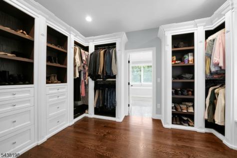 16 Schneider Lane Montville NJ 07045