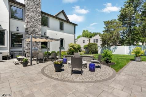 16 Schneider Lane Montville NJ 07045