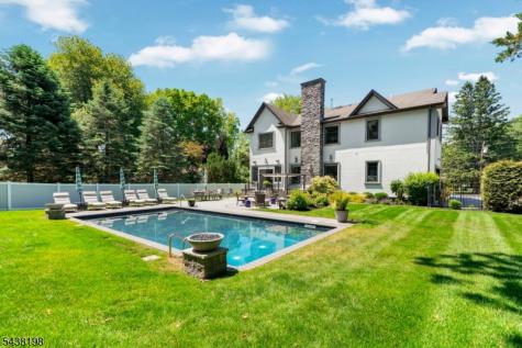 16 Schneider Lane Montville NJ 07045