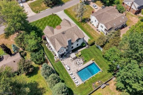 16 Schneider Lane Montville NJ 07045