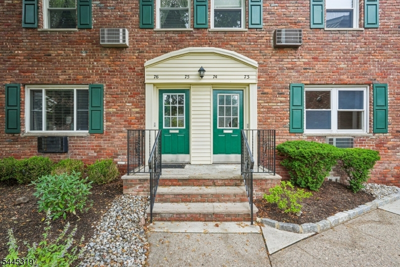 79 Roseland Avenue Caldwell Boro NJ 07006