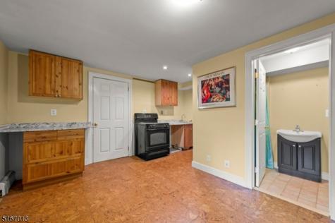 93 Kenvil Avenue Roxbury NJ 07847