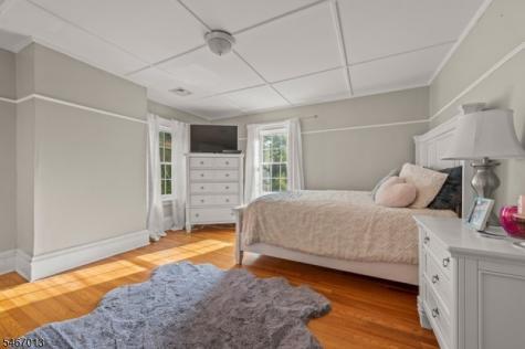 93 Kenvil Avenue Roxbury NJ 07847