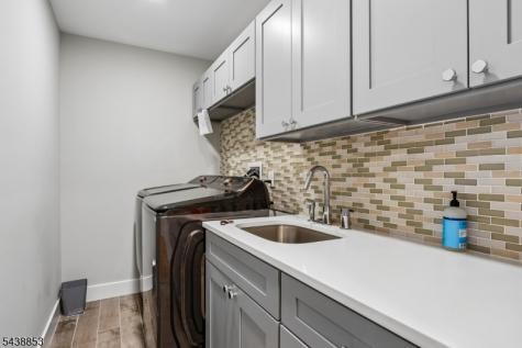163 Brower Avenue Edison NJ 08837