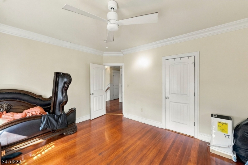 62 Shephard Avenue Newark NJ 07112