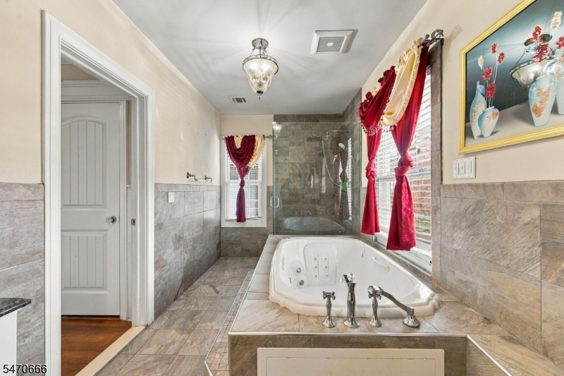 62 Shephard Avenue Newark NJ 07112