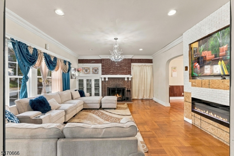 62 Shephard Avenue Newark NJ 07112